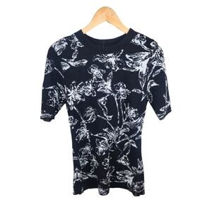 WHITE HOUSE BLACK MARKET Button Shoulder Jacquard Sweater Size S